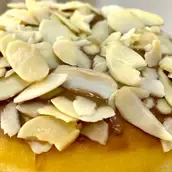 Donux Cafe | Chocolate Toasted Almonds