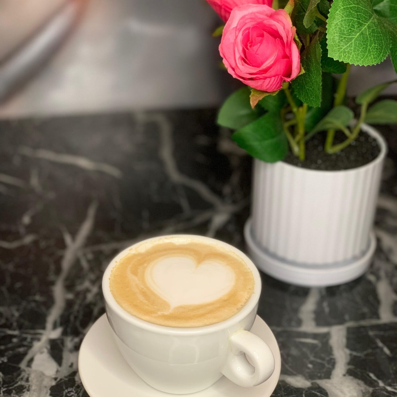 Le Notre Cafe | Cappuccino